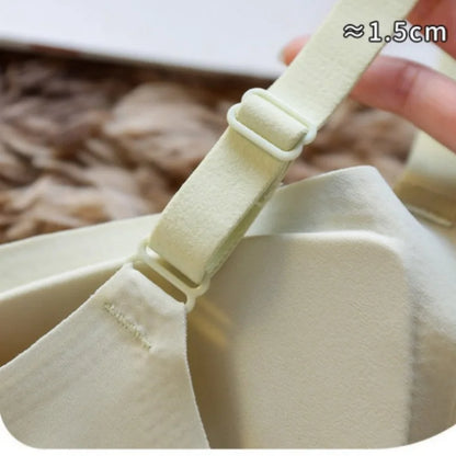 Seamless Push-Up Bra with Soft Support – Thin & Compact Design