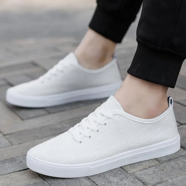 Breathable Mesh Canvas Men’s Lightweight Walking Flats