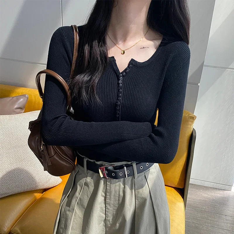 Women's Slim Fit Long Sleeve Knitted Sweater with Elastic Fit
