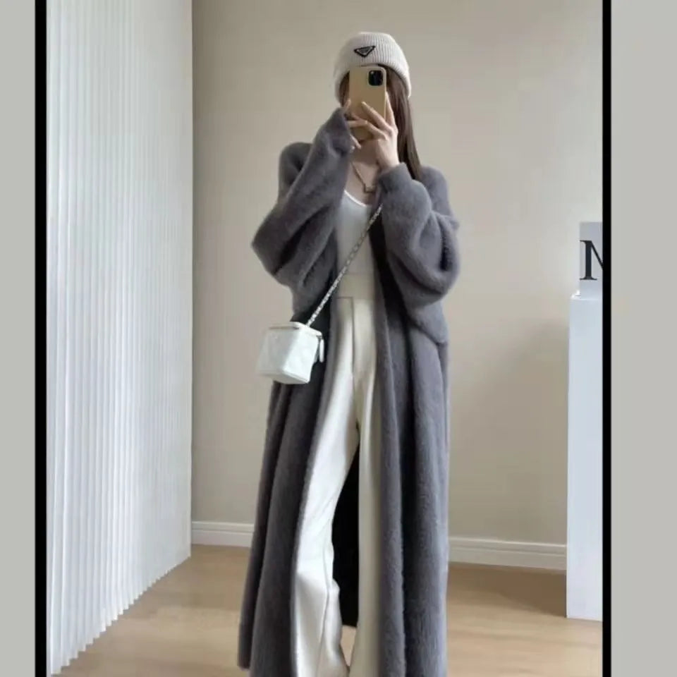 Women's Long Knitted Fluffy Cardigan with Long Sleeves