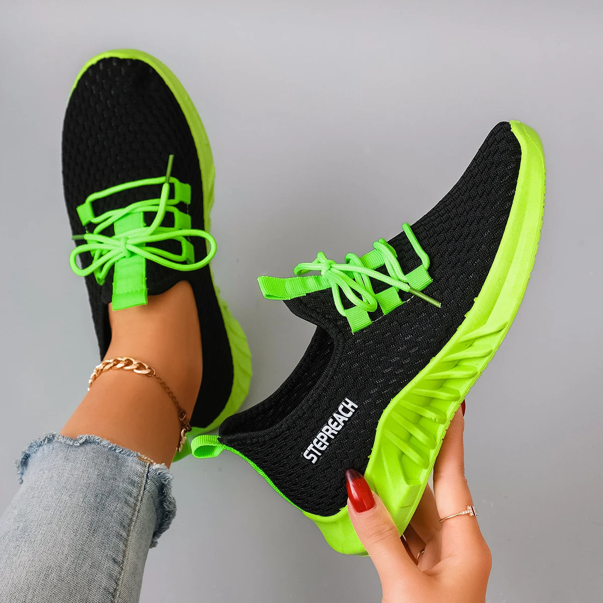 Women's Breathable Mesh Flat Sneakers