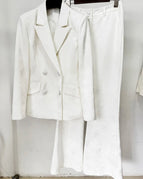 White / L