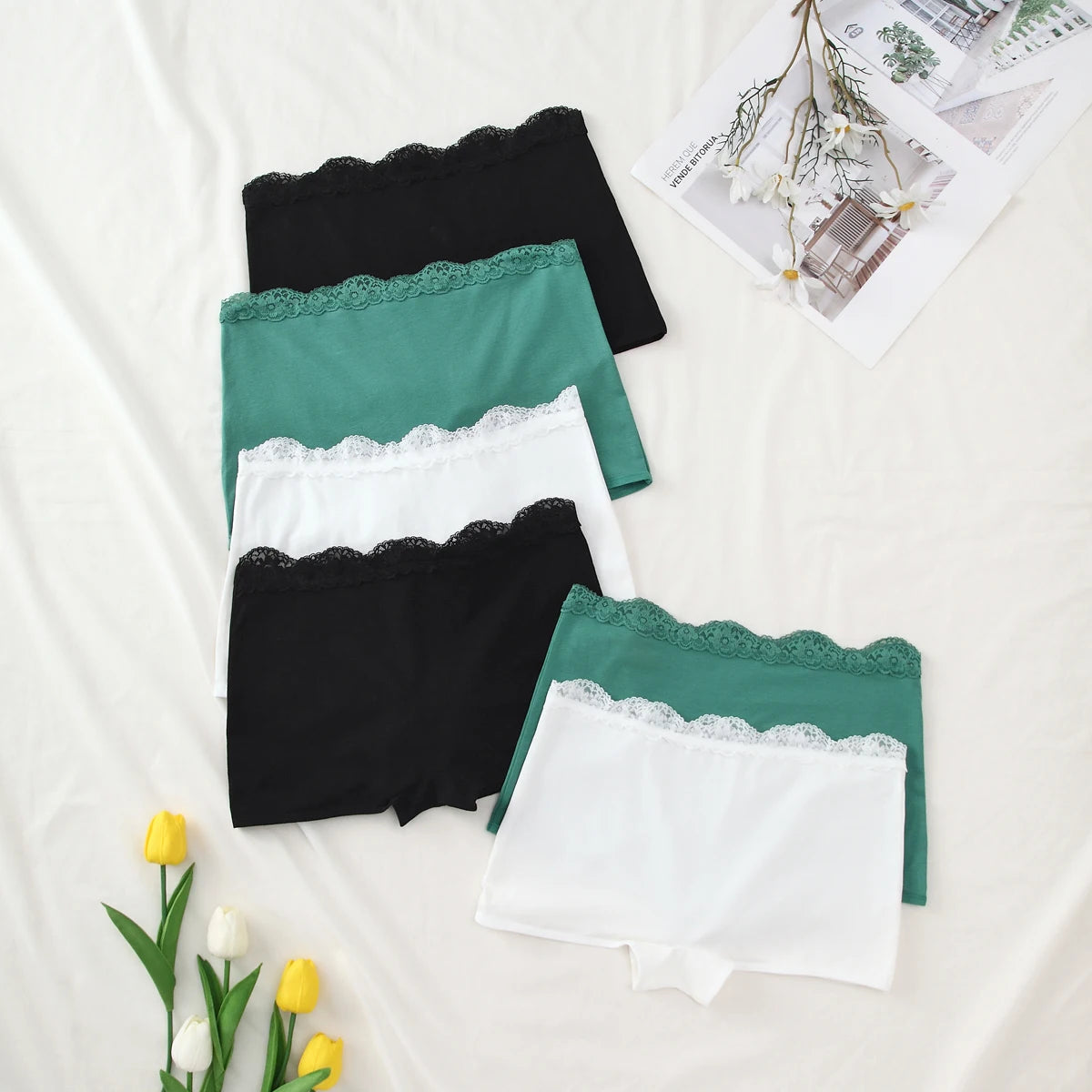 6-Piece Lace Waistline Hip-Hugging Women's Quadrangle Underwear