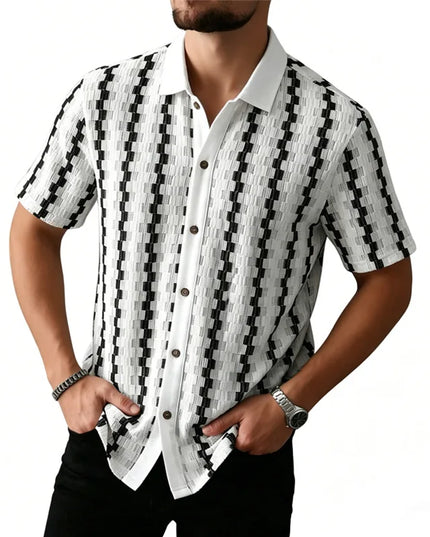 Men's Plaid Knit Short Sleeve Shirt with Lapel Collar and Button Closure
