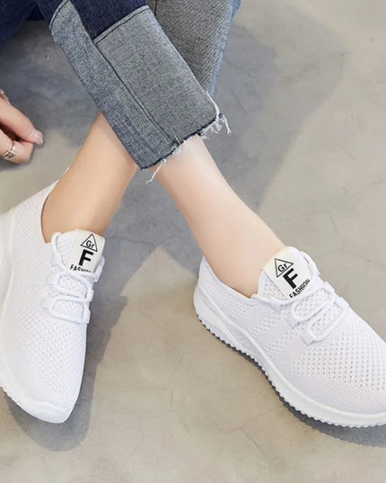 Women's Lightweight Breathable Mesh Running Shoes with Soft Bottom Comfort