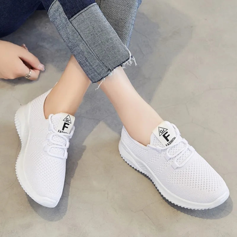 Women's Lightweight Breathable Mesh Running Shoes with Soft Bottom Comfort