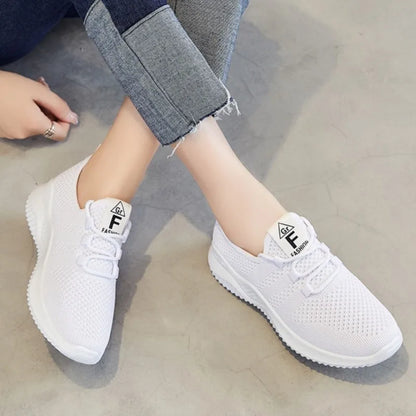 Women's Lightweight Breathable Mesh Running Shoes with Soft Bottom Comfort