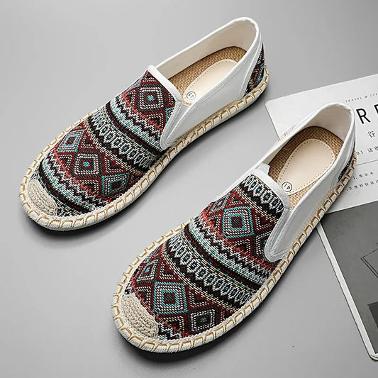 Stylish Men's Low-Cut Breathable Slip-On Shoes | Classic & Comfortable Footwear