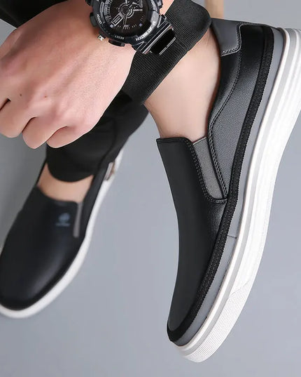 Men's Genuine Leather Slip-On Sneakers - Stylish & Comfortable Casual Footwear