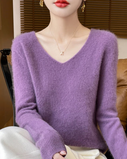 Women's Loose V-Neck Sweater Made of Pure Wool
