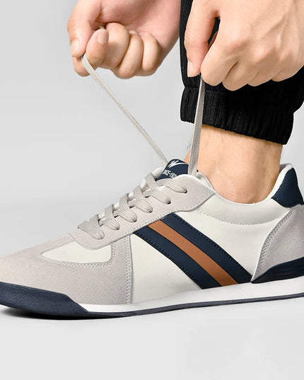 Men's Retro Casual Sneakers with Flat Sole