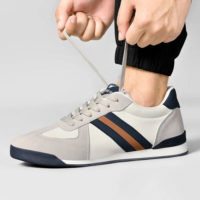 Men's Retro Casual Sneakers with Flat Sole