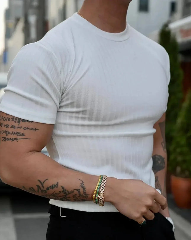 Men's Muscle Fit Vertical Stripe Short Sleeve T-Shirt with Round Neck Elastic Design