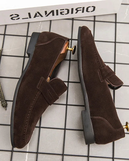 Faux Suede Men’s Casual Shoes – Breathable, Comfortable Slip-On