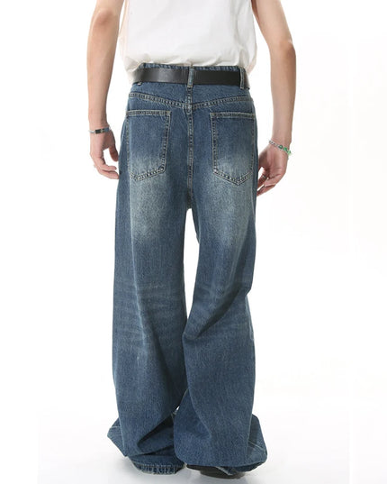 EFB Men's Gradient Washed Straight Leg Denim Pants with Metal Ring Design