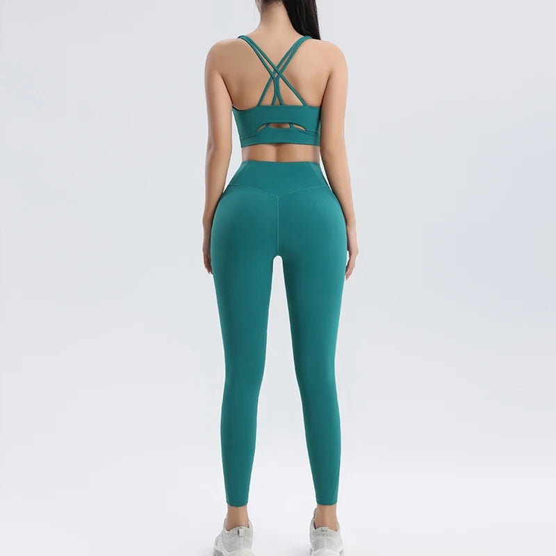 Women's Yoga Bra and Leggings Set - Two-Piece Fitness Outfit for Activewear and Workout
