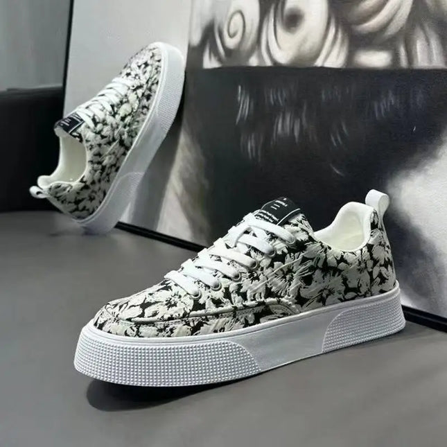 Men's Canvas Low Top Sneakers - Flat Sole, Vulcanized Style