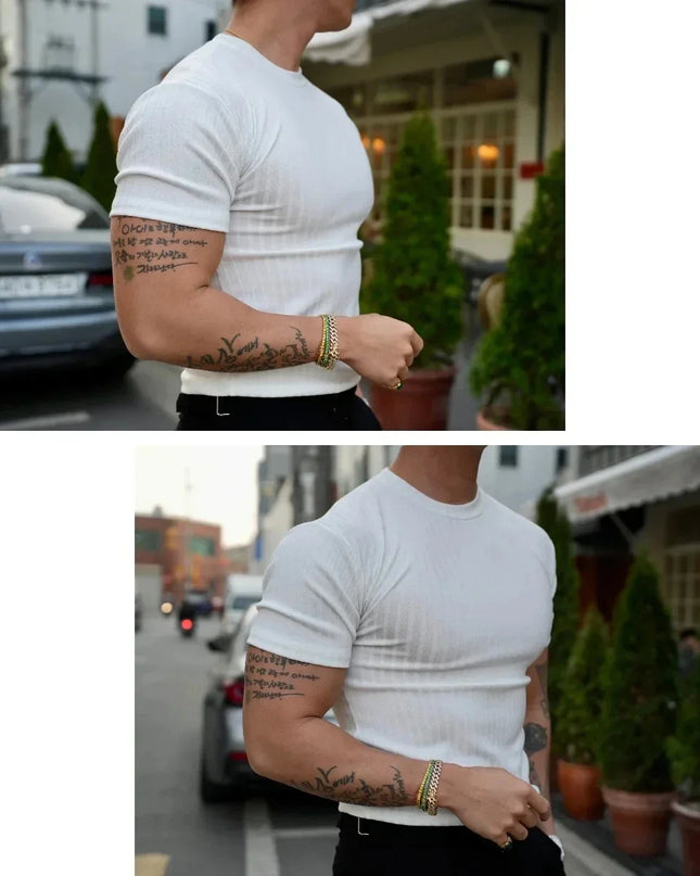 Men's Muscle Fit Vertical Stripe Short Sleeve T-Shirt with Round Neck Elastic Design