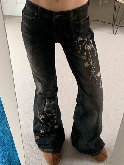 Women's Floral Embroidered Low Rise Flared Denim Jeans