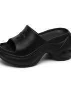 Black / 39