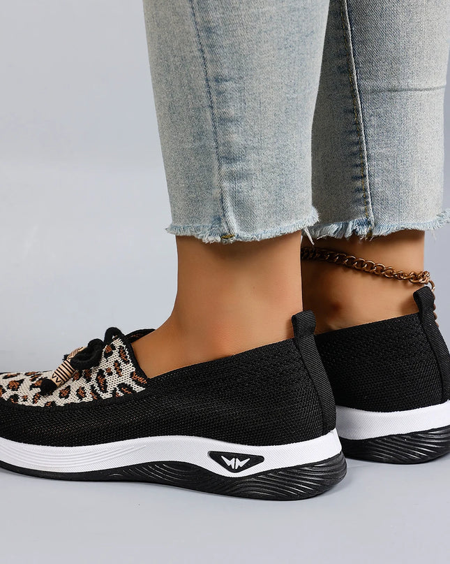 Women's Breathable Mesh Flat Casual Sneakers - Lightweight Comfortable Flat Shoes for Women