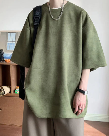 Men's Short Sleeve T-Shirt with Round Neck and Loose Fit in Suede Material