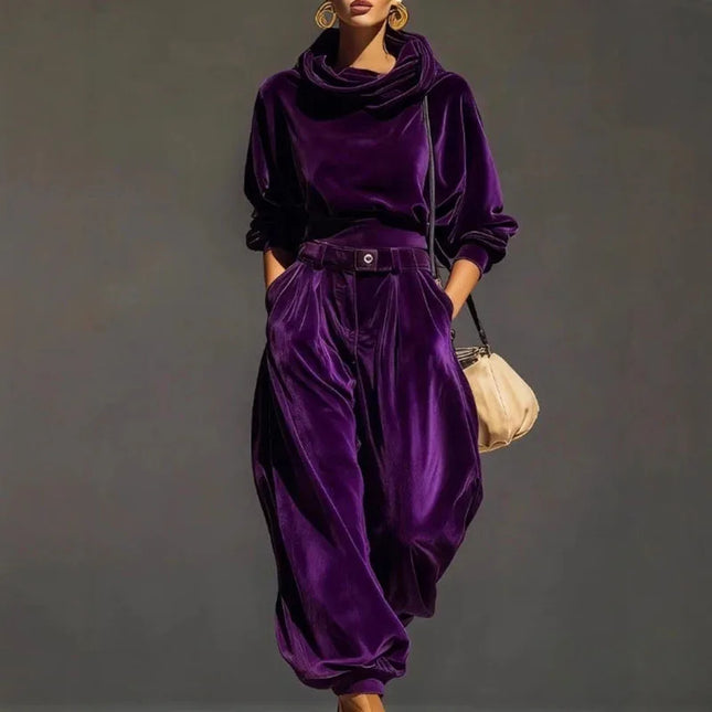 Women's Two-Piece Soft Velvet Hoodie and Jogger Sweatpant Set