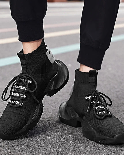 Men's High-Top Lightweight Mesh Sneakers with Lace-Up Design