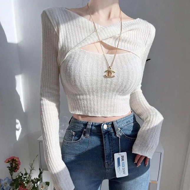 Women's Slim Fit Sweater - Chic Long-Sleeve Knitted Pullover