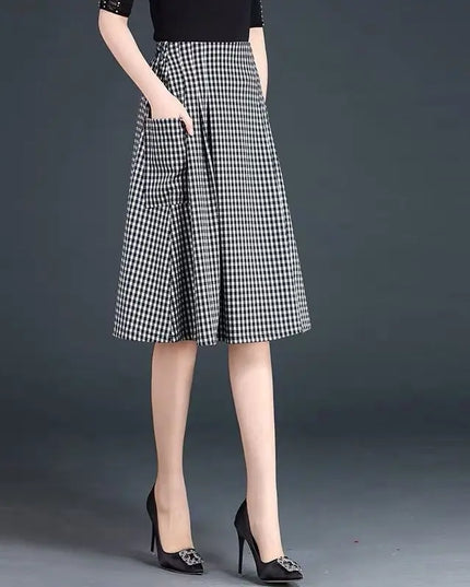 Women's Vintage Plaid Skirt with Elastic Waist - Classic & Stylish Women's Skirt
