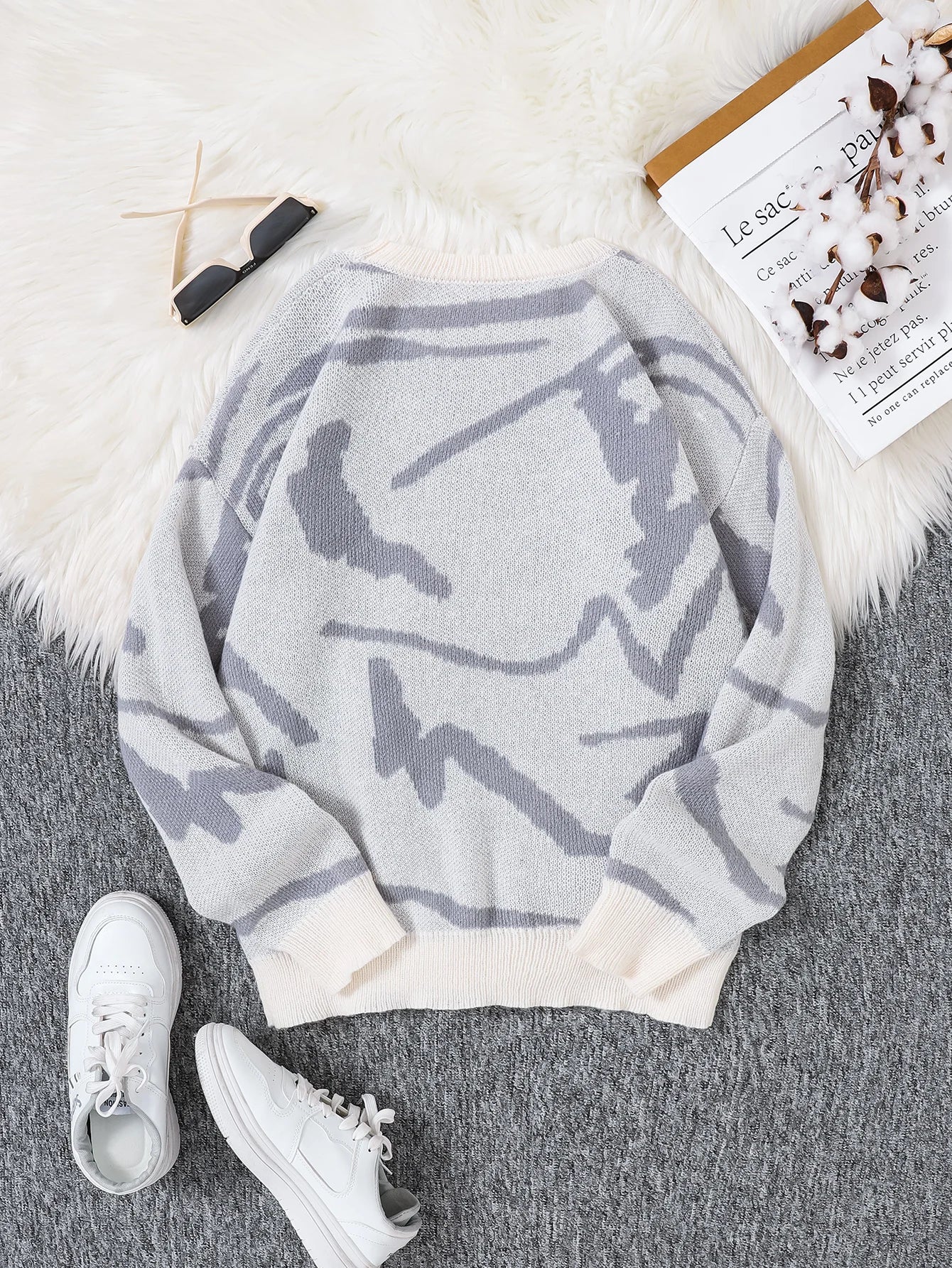 Men's Graffiti Jacquard Pattern Knit Sweater