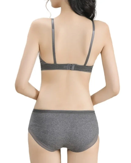 Non-Wire Push-Up Bras for Women with Thin Padded Cups