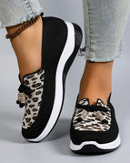 Black / 37