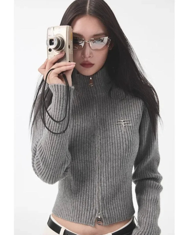 Women's Vintage Zipper Cardigan - Cropped Knit Sweater for Women