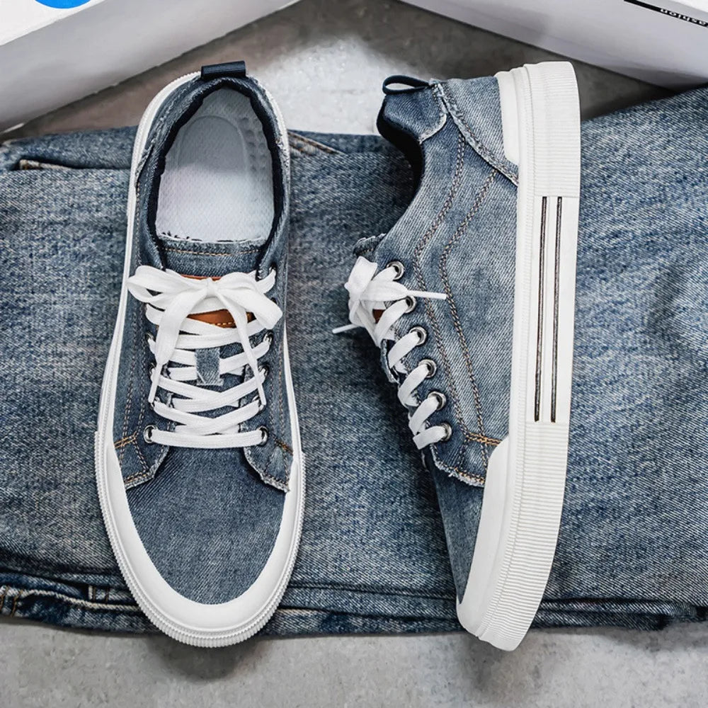 Men's Vulcanized Canvas Lace-Up Sneakers – Stylish & Durable Casual Shoes