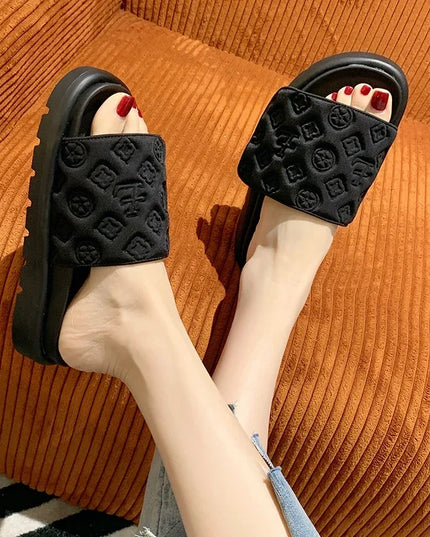 Elegant Designer Luxury Flat Sandals for Women - Various Colors