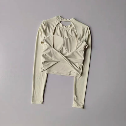 Long Sleeve Women's Yoga Top with Fixed Chest and Backless Design