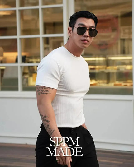 Men's Muscle Fit Vertical Stripe Short Sleeve T-Shirt with Round Neck Elastic Design