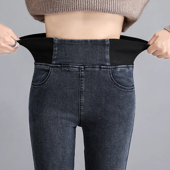 Women's High-Waisted Slim Fit Vintage Denim Jeans with Stretch