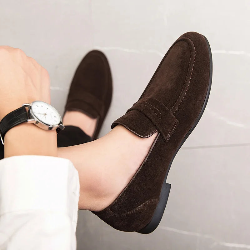 Faux Suede Men’s Casual Shoes – Breathable, Comfortable Slip-On