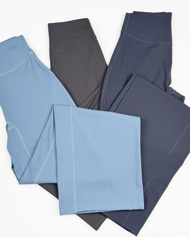 Women’s Flared Pants, Straight-Leg, Loose Fit