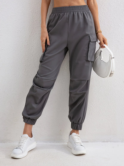 Women's Relaxed Fit Cargo Pants with Elastic Waist and Multiple Pockets