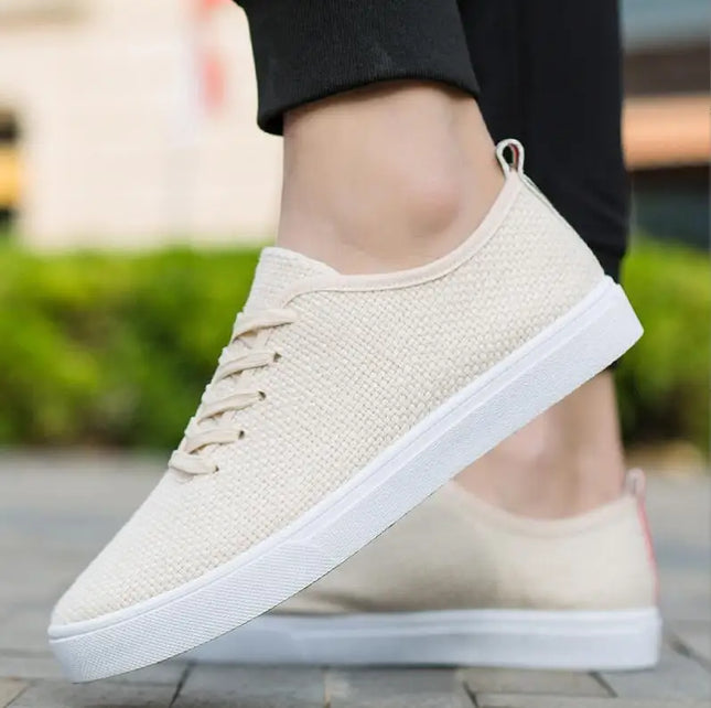 Breathable Mesh Canvas Men’s Lightweight Walking Flats