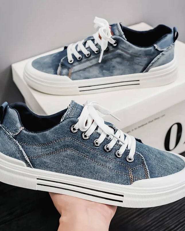 Men's Vulcanized Canvas Lace-Up Sneakers – Stylish & Durable Casual Shoes