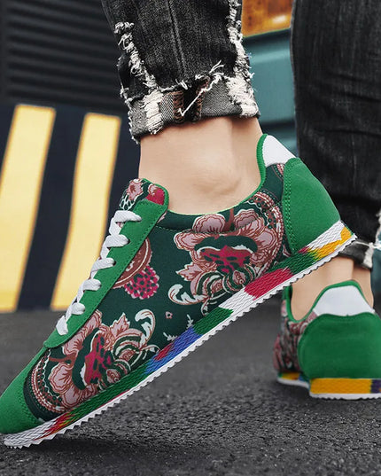 Men's Lightweight Flat Sneakers with Floral Print Design