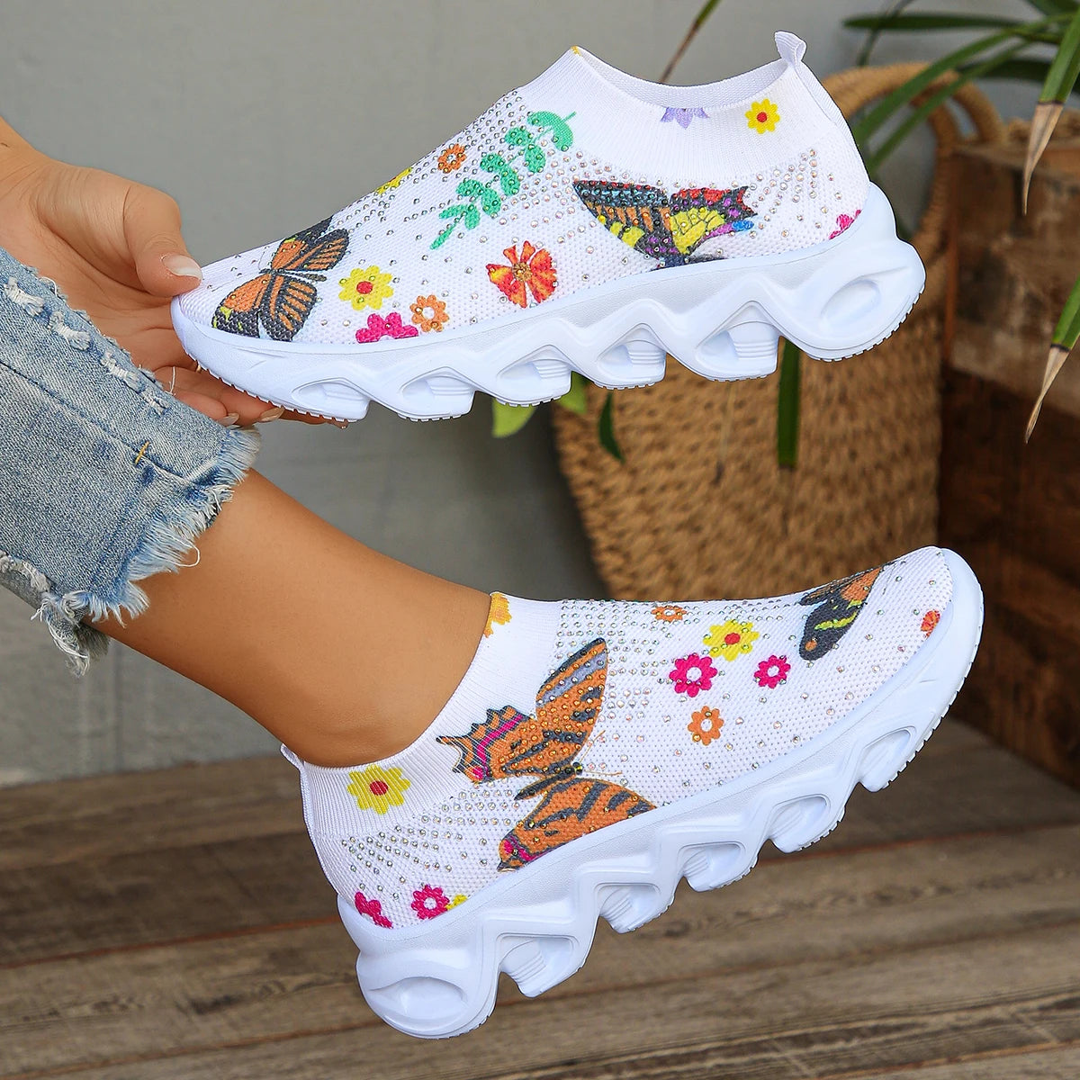 Crystal Floral Women's Lightweight Breathable Knit Sneakers