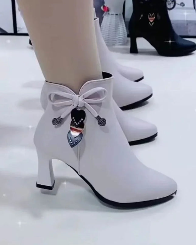 Women's Zip-Up Heeled Boots