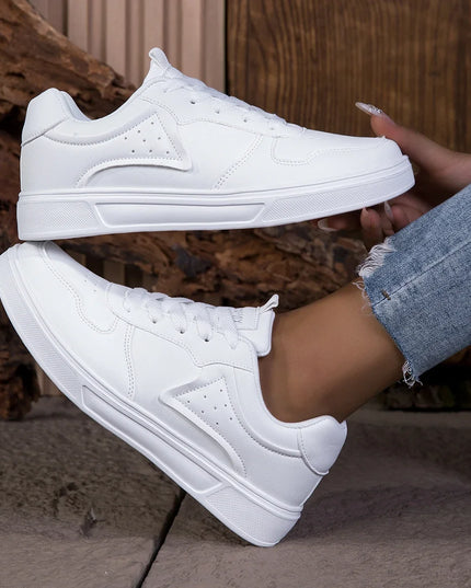 Women’s Casual Breathable Flat Sneakers