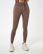 Brown / M