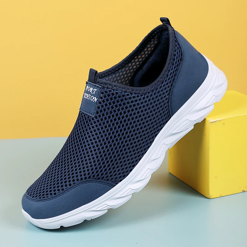 Mens Non-Slip Mesh Breathable Soft and Comfortable Flat-Soled Sneakers